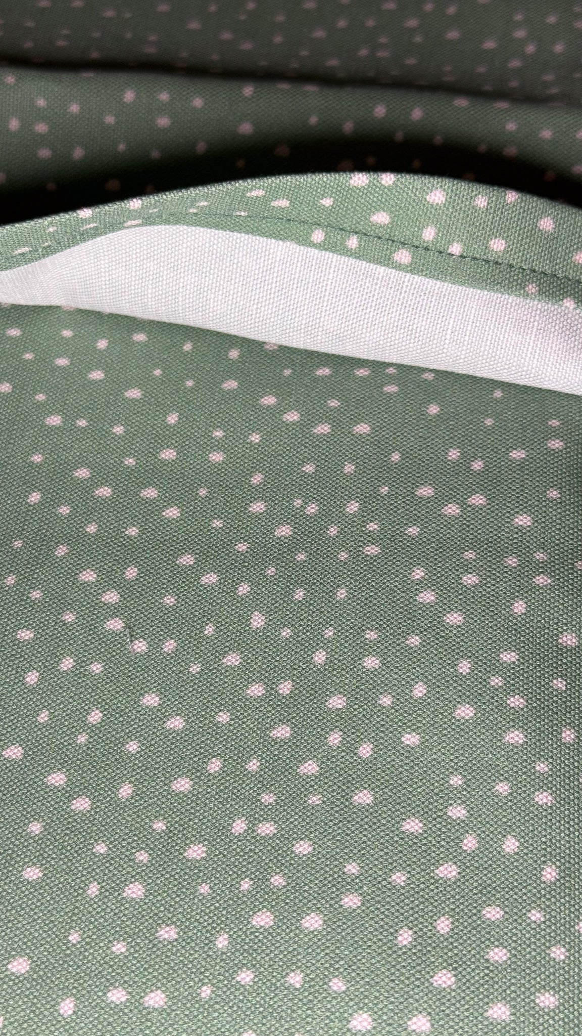 Green Dots Cushion Linen 50x50 cm