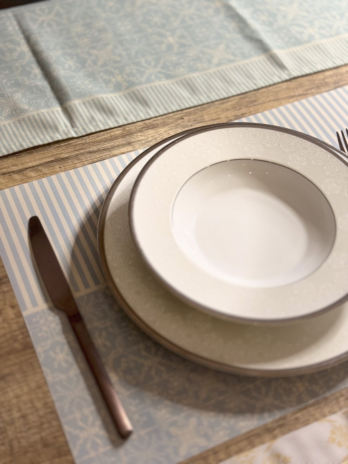 paper placemat