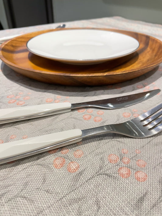 مفرش طاولة فقاعات الزهور 100 × 130 سم