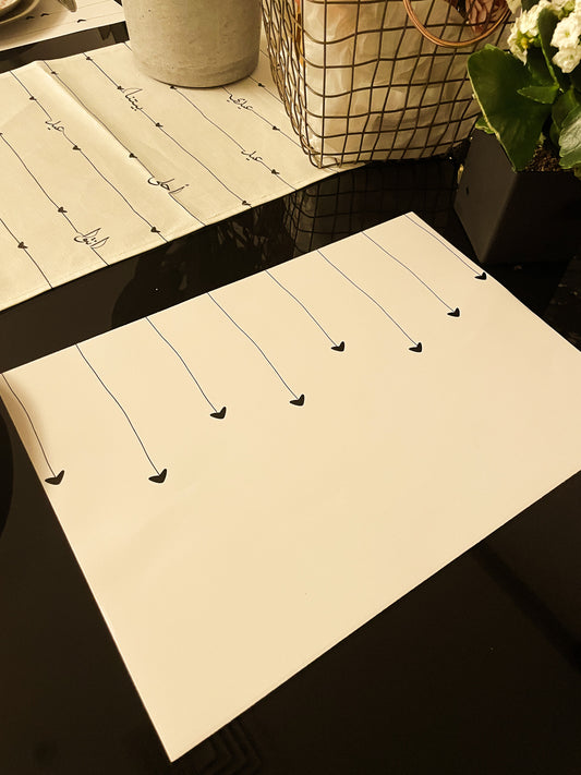 مفرش صحون ورقي القلوب العاصفة