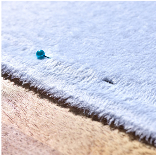 بطانية أطفال مع اسم باللون الأخضر النعناعي