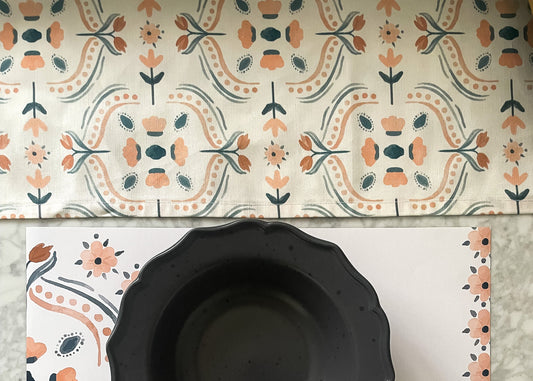 مفرش طاولة مفرش صحون ورقي