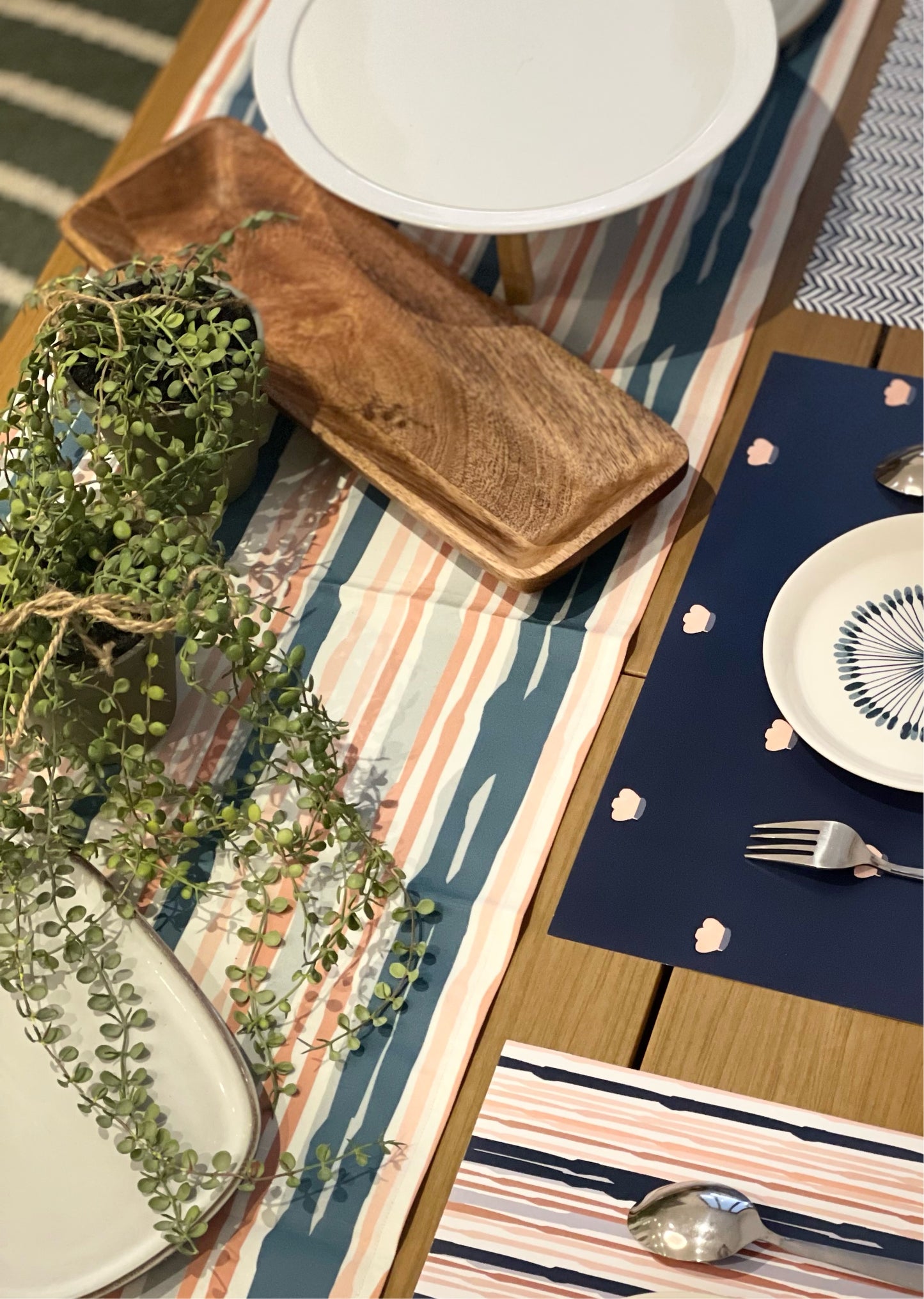 Table Runner Stripe