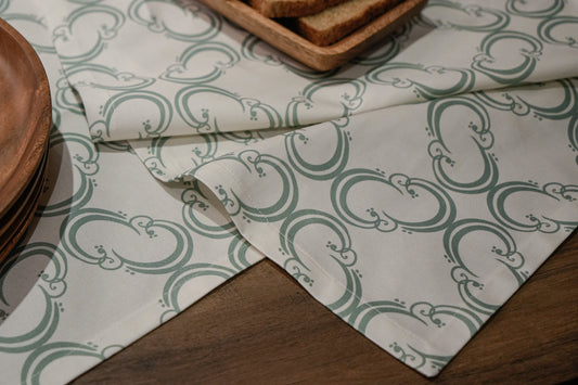 Etq- Classic Table Runner 40x 150 cm