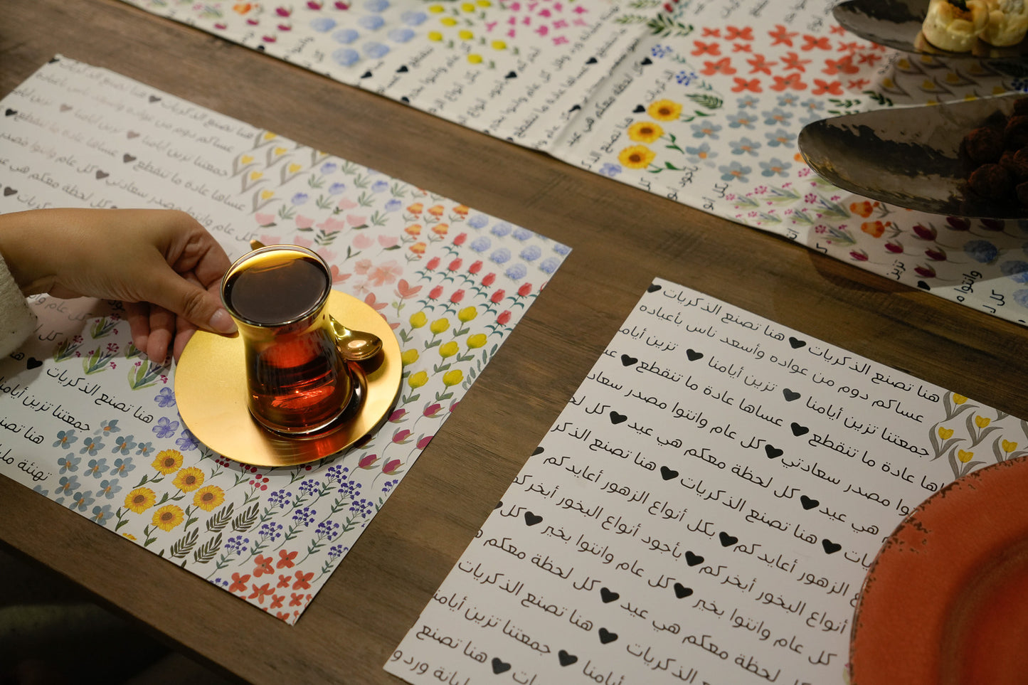 200x40cm - زهور مفرش طاولة رنر