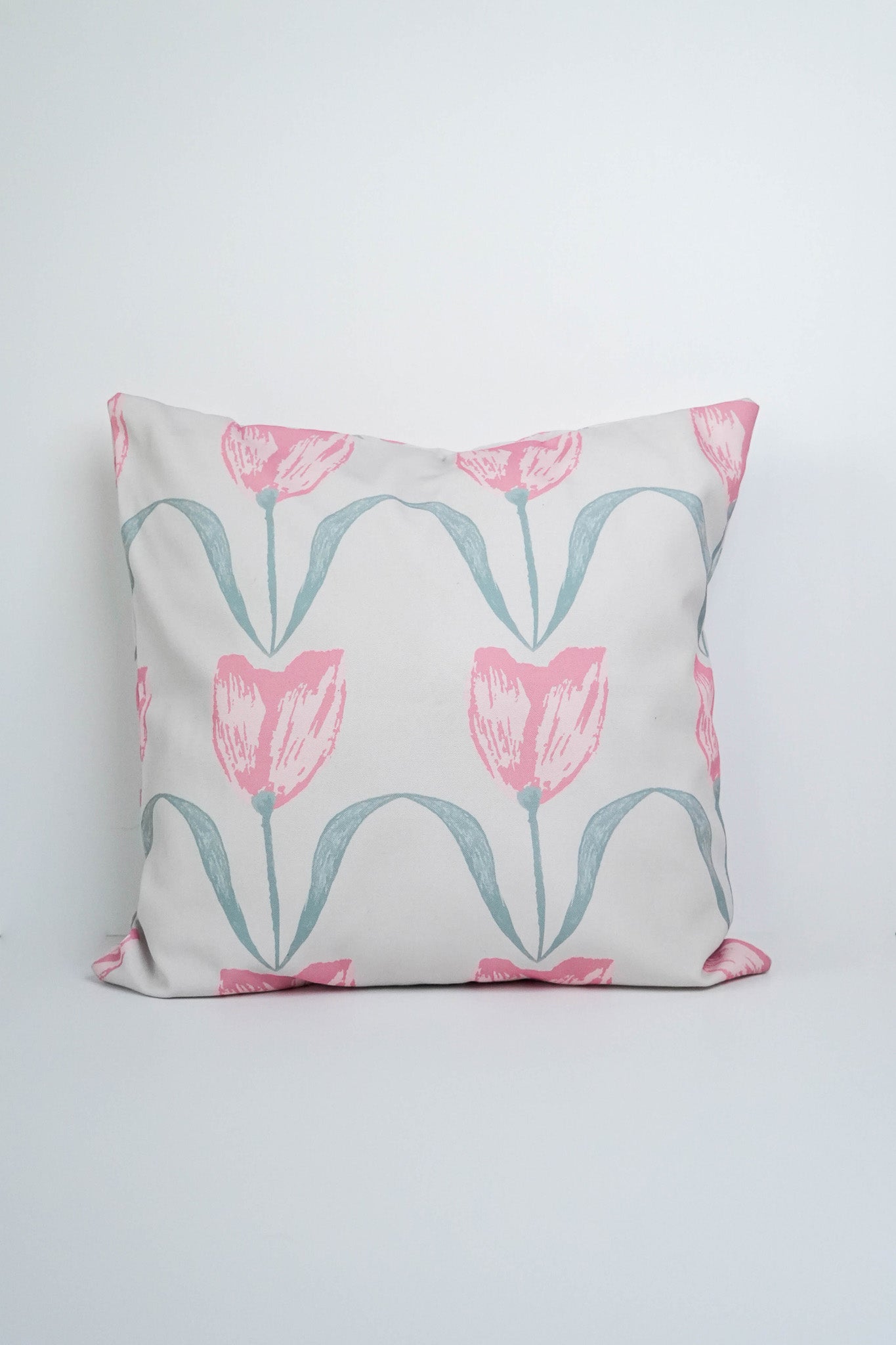 Tulip Linen Cushion 50x50cm