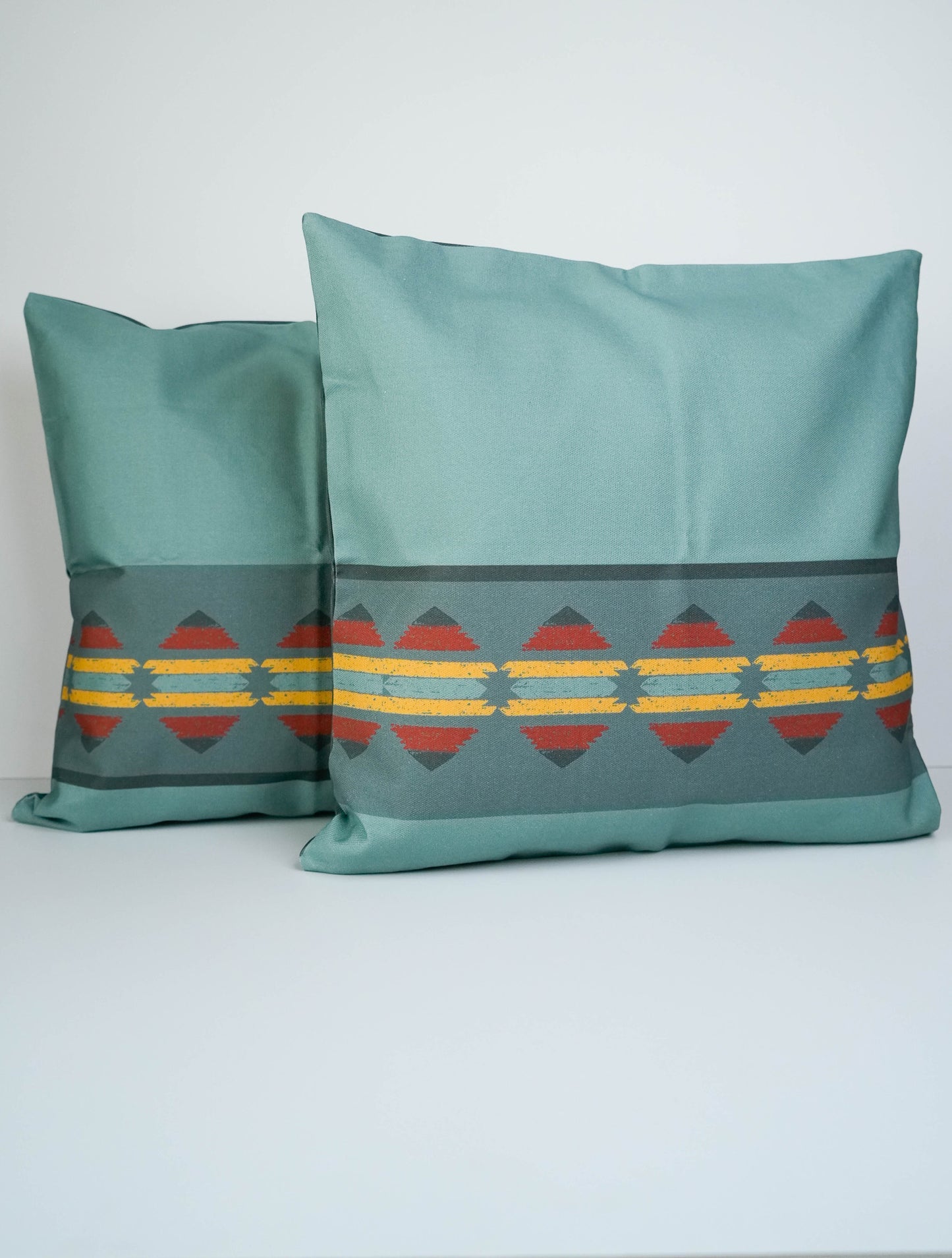 وسادة سدو زرقاء عصرية