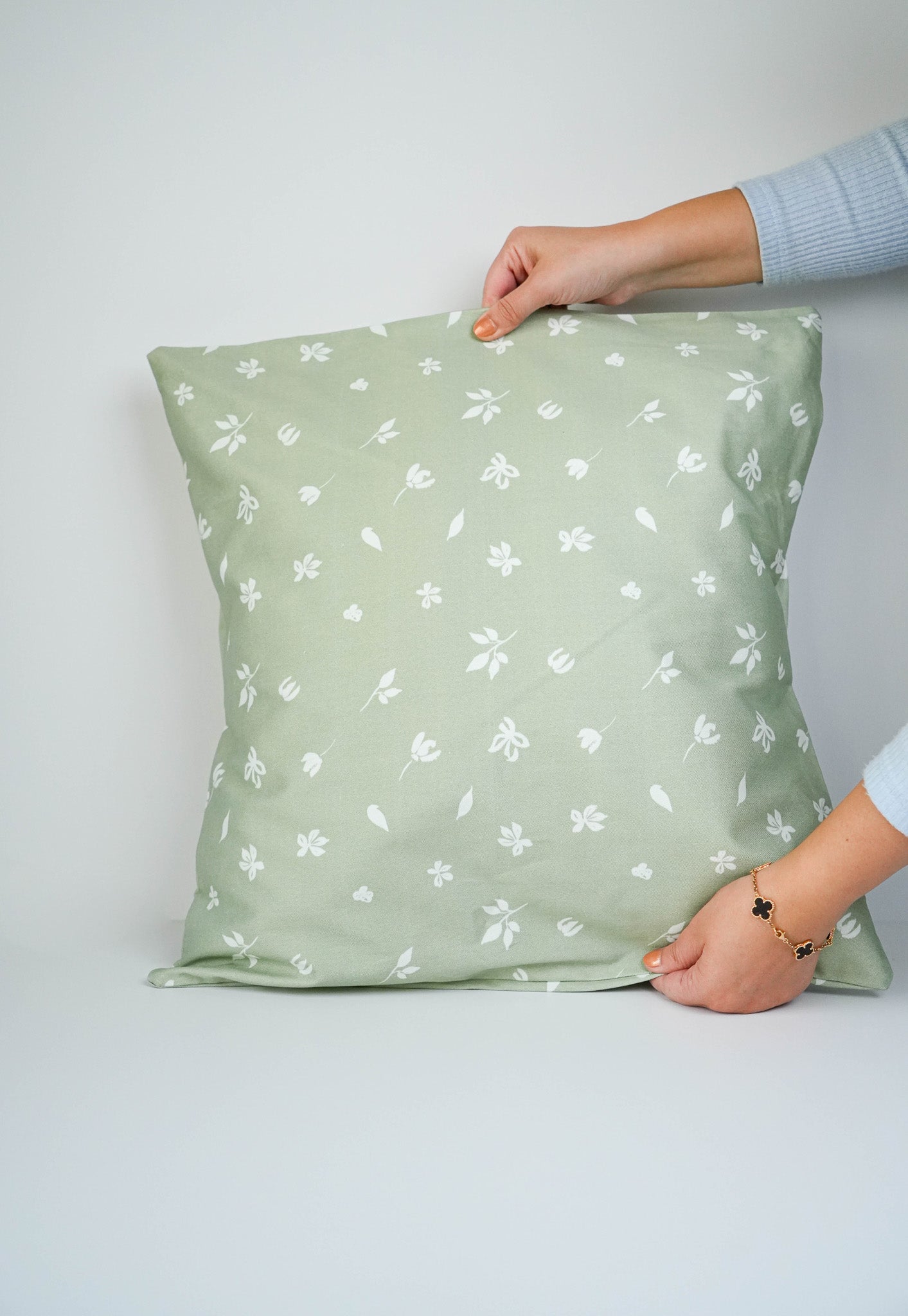 Tiny Cushion Linen 50x50 cm