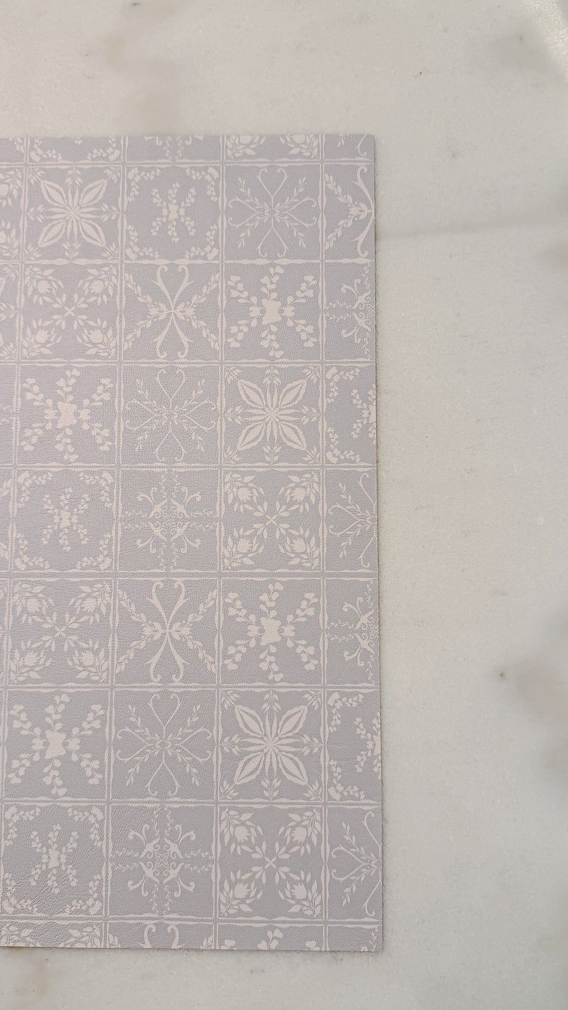 زُخْرُف | Zukhruf - Leather Placemats