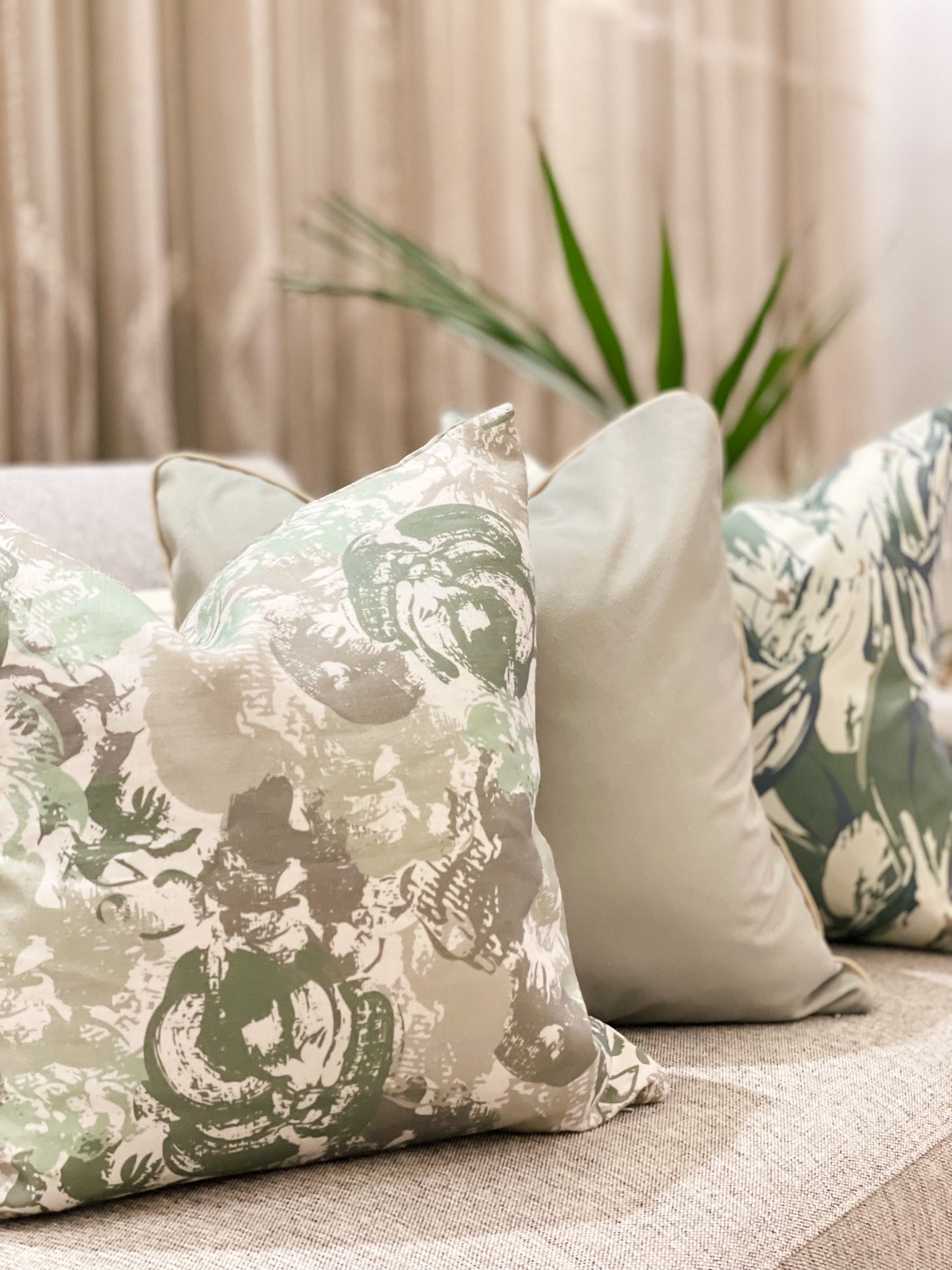 Brush strokes flowers -Green Cushion